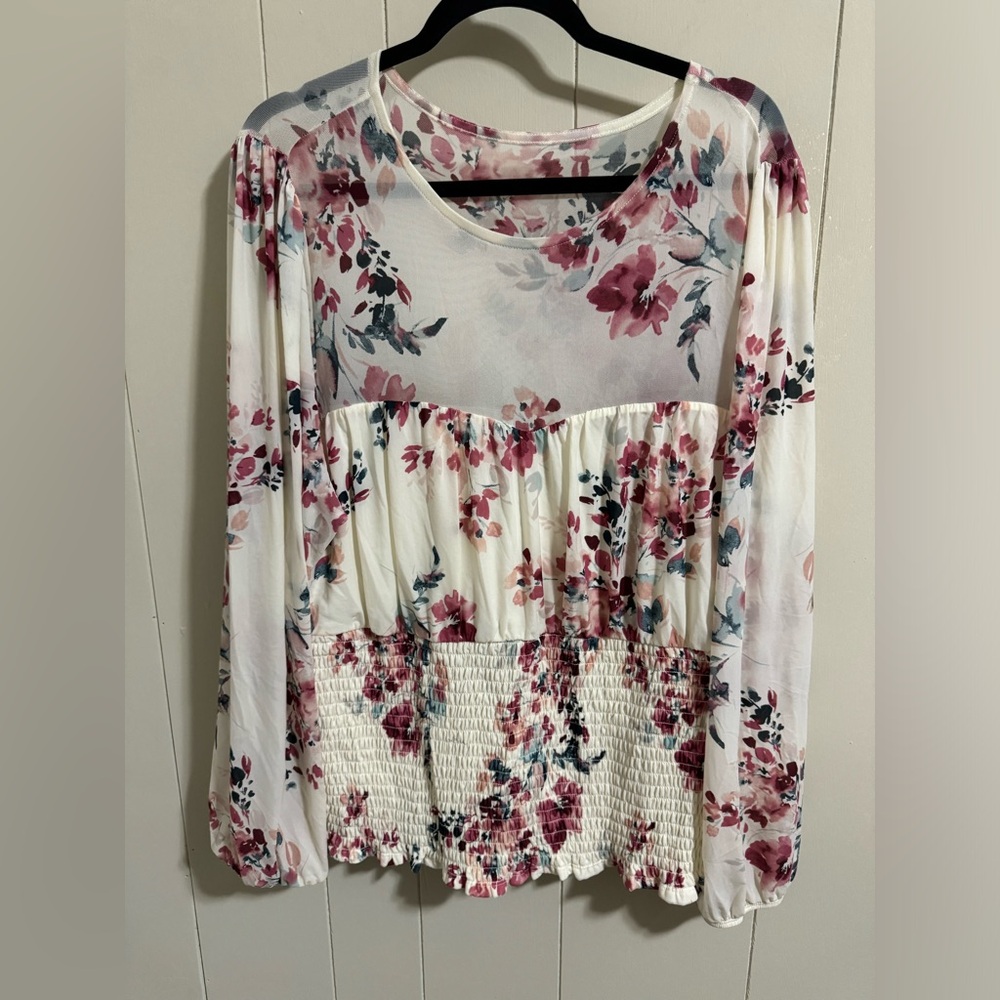 Torrid plus size 3 3x 22/24 sheer floral sweetheart long sleeve top smock waist